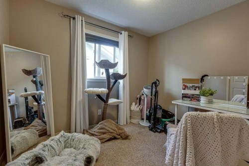 39 Isaacson Crescent, Red Deer, AB 