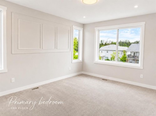14 Napoleon Meadows Way, Innisfail, AB 