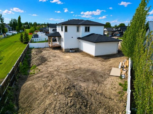 14 Napoleon Meadows Way, Innisfail, AB 
