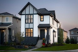 461 Rosemary Gardens SE Calgary, AB T3S 0E9