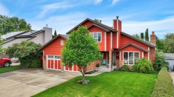 69 McCullough Crescent Red Deer, AB T4R 1S5