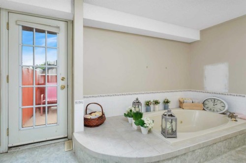 69 Mccullough Crescent, Red Deer, AB 