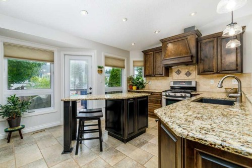 70 Douglas Avenue, Red Deer, AB 