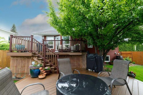 70 Douglas Avenue, Red Deer, AB 