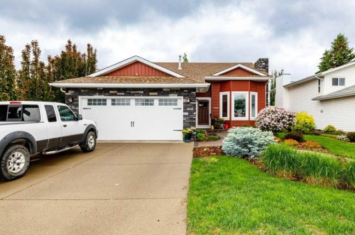 70 Douglas Avenue, Red Deer, AB 
