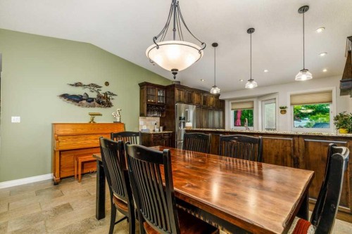 70 Douglas Avenue, Red Deer, AB 