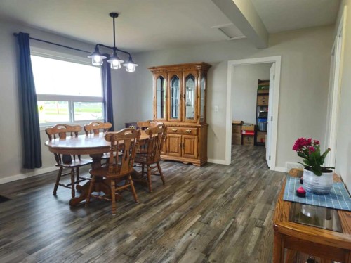 2133 21 Avenue, Bowden, AB 