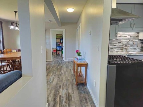 2133 21 Avenue, Bowden, AB 