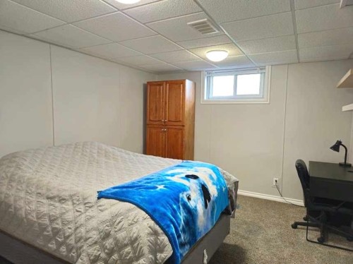 2133 21 Avenue, Bowden, AB 