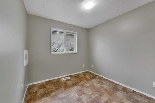 132 Kirkland Close, Red Deer, AB 