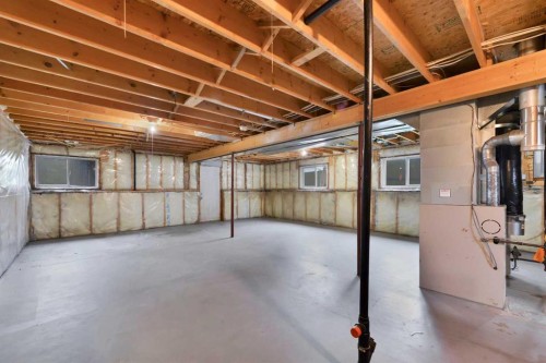 132 Kirkland Close, Red Deer, AB 
