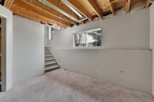 132 Kirkland Close, Red Deer, AB 
