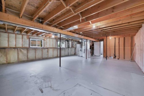 132 Kirkland Close, Red Deer, AB 