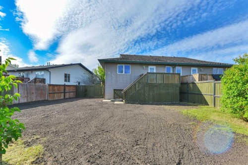 132 Kirkland Close, Red Deer, AB 
