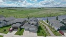 611 Robinson Avenue, Penhold, AB 