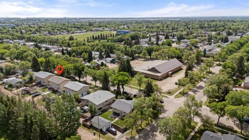6404A 45 Avenue, Camrose, AB 