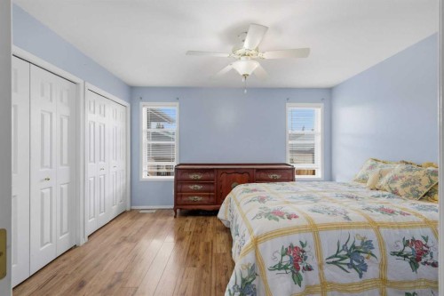 142 Robinson, Penhold, AB 