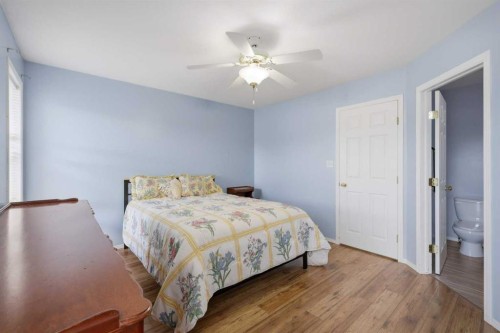 142 Robinson, Penhold, AB 