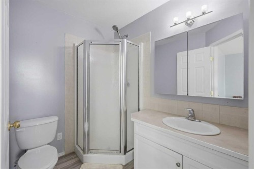 142 Robinson, Penhold, AB 