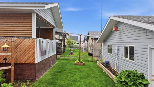 142 Robinson, Penhold, AB 