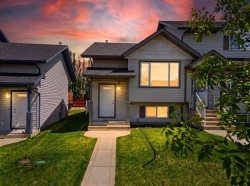 67 Lakeway Boulevard Sylvan Lake, AB T4S 2M9