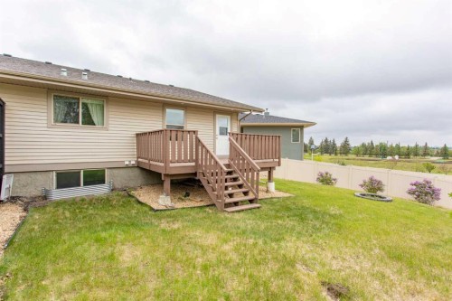 49 Sheep Close, Lacombe, AB 