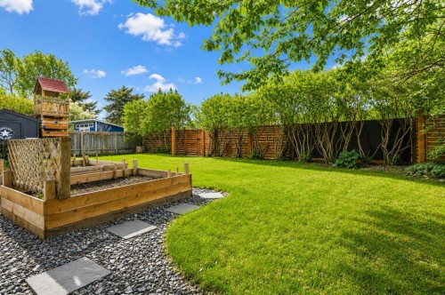 31 Macfarlane Avenue, Red Deer, AB 