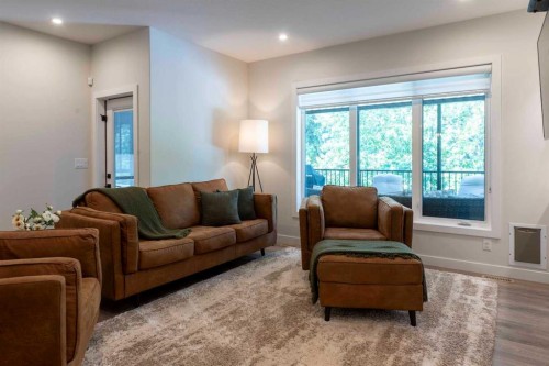 201 Thompson Crescent, Red Deer, AB 