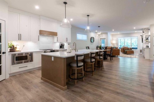 201 Thompson Crescent, Red Deer, AB 