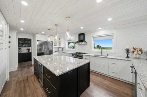 19-26534 Township Road 384  Rural Red Deer County, AB T4E 1A1
