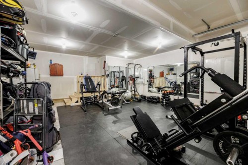 4761 Aspen Lakes Boulevard, Blackfalds, AB - Indoor Photo Showing Gym Room
