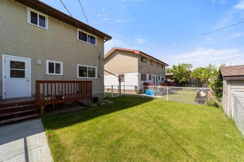 6404B 45 Avenue, Camrose, AB 