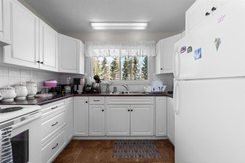 6404B 45 Avenue, Camrose, AB 