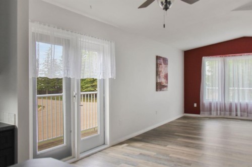 4932 51 Street, Lougheed, AB - Indoor