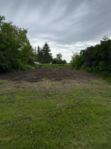 16 Main St, Ardley, AB 