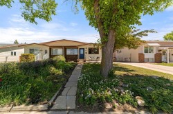 3609 A 66a Street Camrose, AB T4V 3H4