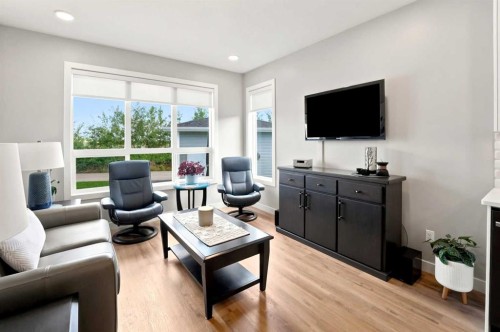 99 Gray Close, Sylvan Lake, AB 