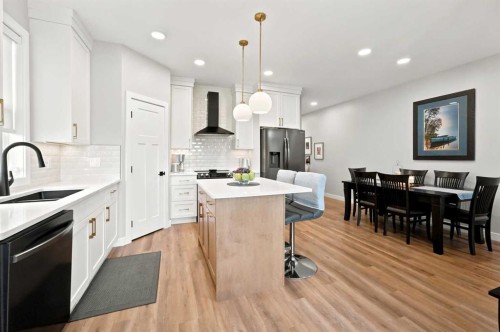 99 Gray Close, Sylvan Lake, AB 
