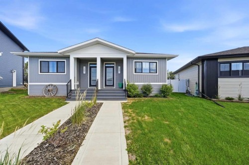 99 Gray Close, Sylvan Lake, AB 
