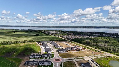 99 Gray Close, Sylvan Lake, AB 