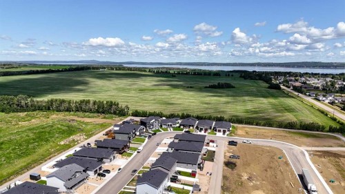 99 Gray Close, Sylvan Lake, AB 