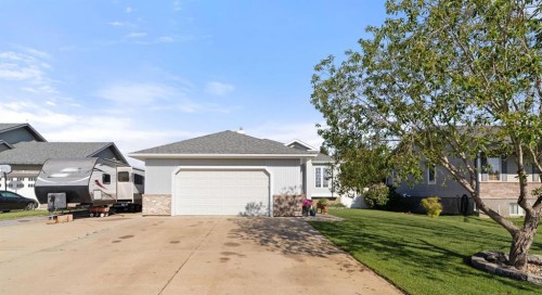 313 Hanson Street, Bawlf, AB 