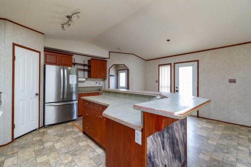6013 54 Ave Close, Stettler, AB 