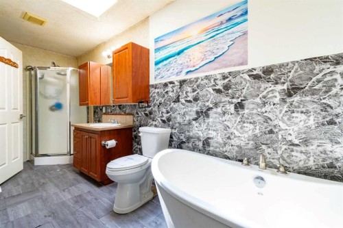 6013 54 Ave Close, Stettler, AB 