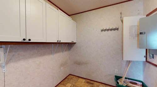 6013 54 Ave Close, Stettler, AB 