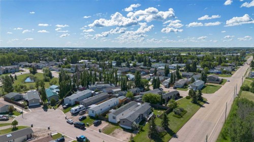 6013 54 Ave Close, Stettler, AB 