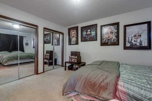 99 Iverson Close, Red Deer, AB 