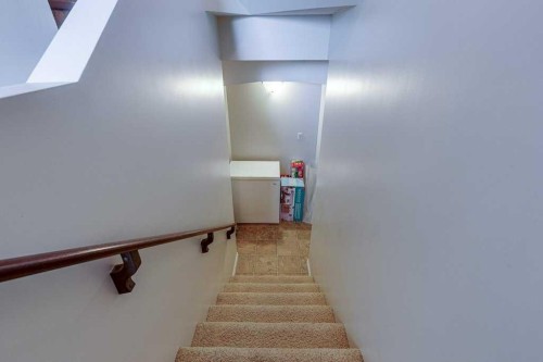 99 Iverson Close, Red Deer, AB 