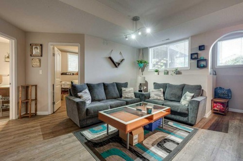 99 Iverson Close, Red Deer, AB 