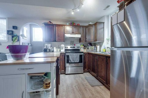 99 Iverson Close, Red Deer, AB 